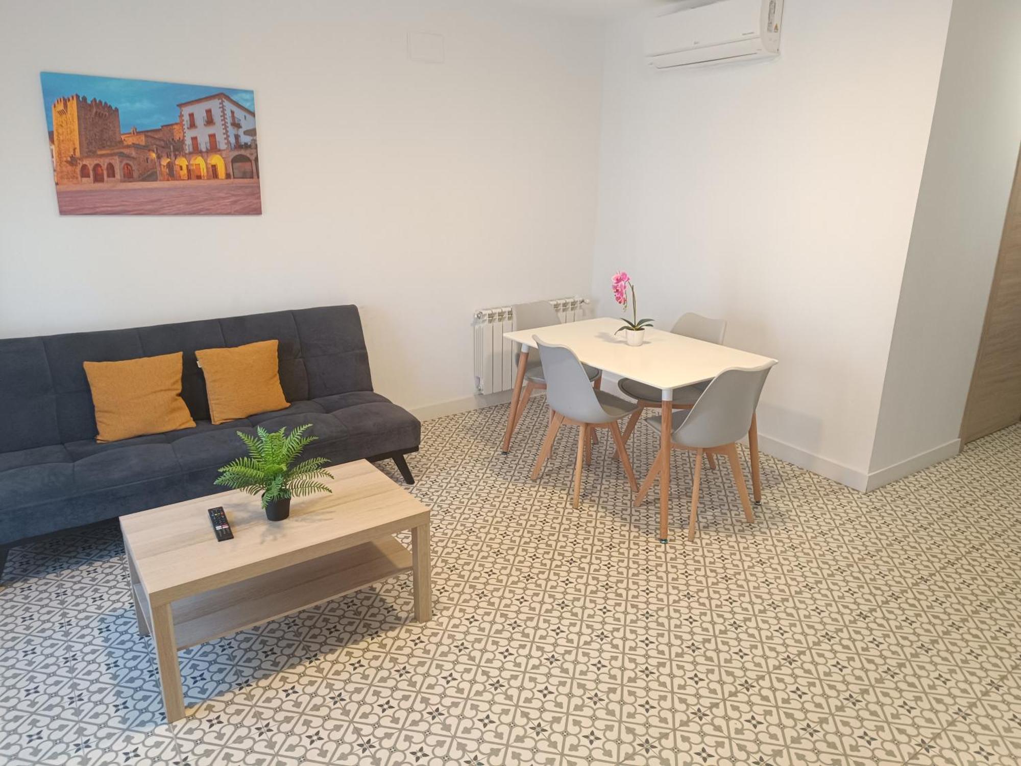 Al-Qazeres Suites Caces 外观 照片